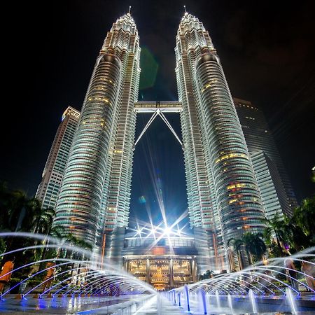 Sky Suites At Klcc By Mitstay Kuala Lumpur Luaran gambar