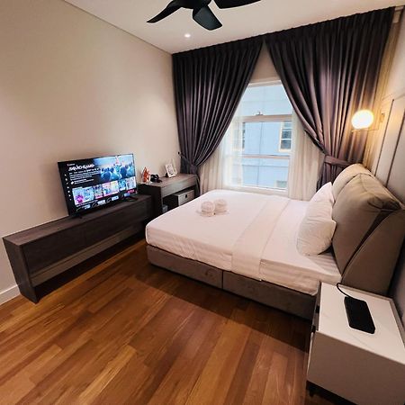 Sky Suites At Klcc By Mitstay Kuala Lumpur Luaran gambar