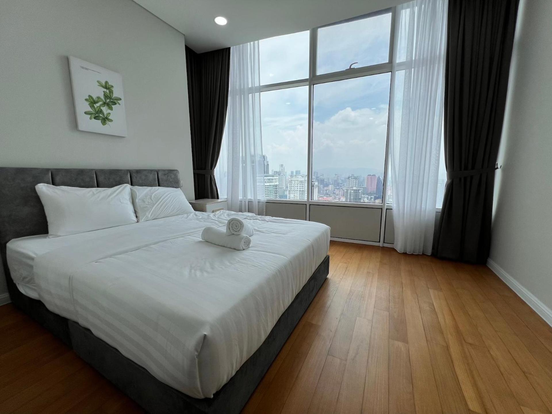 Sky Suites At Klcc By Mitstay Kuala Lumpur Luaran gambar